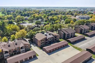 3253 17th Ave S, Fargo,  58103 - Photo 31