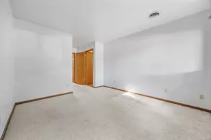 3253 17th Ave S, Fargo,  58103 - Photo 17