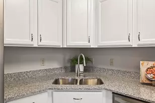 3590 Genevieve Ave N, Oakdale, MN 55128 - Photo 17