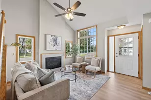 3590 Genevieve Ave N, Oakdale, MN 55128 - Photo 3