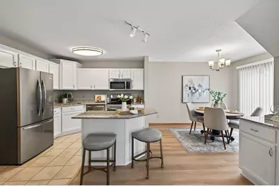 3590 Genevieve Avenue N, Oakdale, MN 55128 - Photo 5