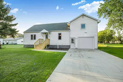 410 2nd Street NW, Melrose, MN 56352 - Photo 1