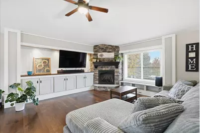 1651 Possum Way, New Richmond, WI 54017 - Photo 3