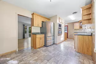 6914 1st St N, Moorhead, MN 56560 - Photo 7