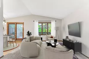 2639 Aspen Ct, White Bear Lake, MN 55110 - Photo 7