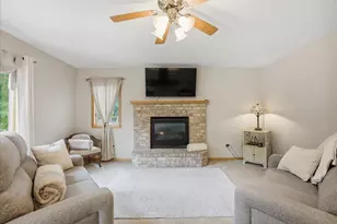 1208 Tierney Dr, New Richmond, WI 54017 - Photo 7