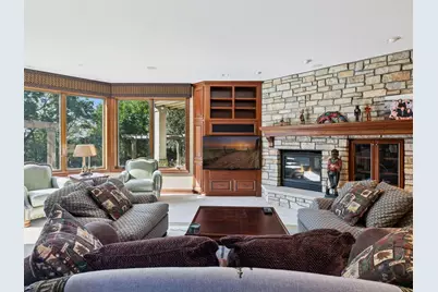 10683 Sonoma Ridge, Eden Prairie, MN 55347 - Photo 39