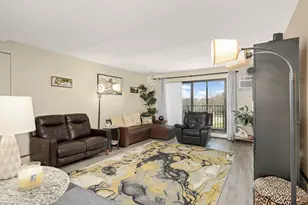 10501 Cedar Lake Rd, Minnetonka, MN 55305 - Photo 5