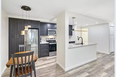 334 Cherokee Avenue #103, Saint Paul, MN 55107 - Photo 7