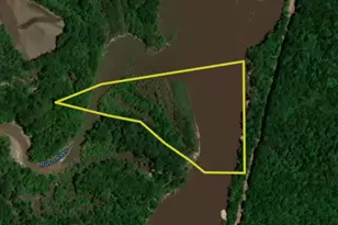 222 S 2nd St, Le Sueur, MN 56058 - Photo 1