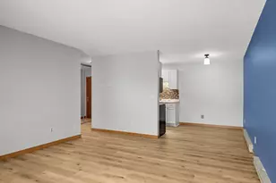 14115 Pennock Ave, Apple Valley, MN 55124 - Photo 7