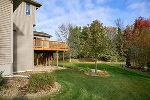 9120 Gladstone Cir N, Maple Grove, MN 55311 - Photo 39