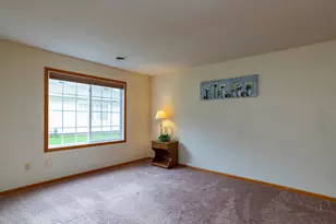2883 Devonshire Pl, Woodbury, MN 55125 - Photo 29