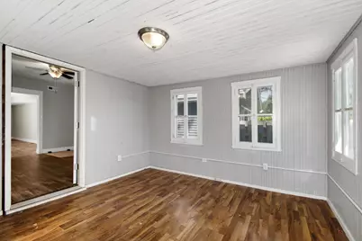 1076 Humboldt Avenue, West Saint Paul, MN 55118 - Photo 9