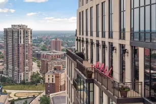 201 S 11th St, Minneapolis, MN 55403 - Photo 117