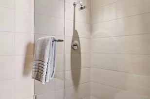 201 S 11th St, Minneapolis, MN 55403 - Photo 37