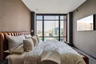 201 S 11th St, Minneapolis, MN 55403 - Photo 31