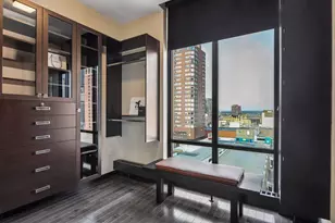 201 S 11th St, Minneapolis, MN 55403 - Photo 39