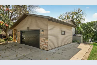 15601 Highland Avenue NW, Prior Lake, MN 55372 - Photo 5