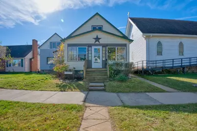 25 3rd Street SW, Chisholm, MN 55719 - Photo 1