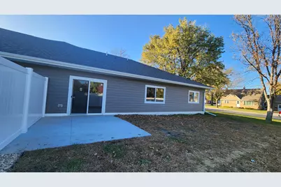 901 7th Ave SW, Pipestone, MN 56164 - Photo 5