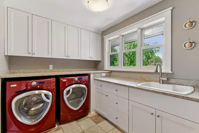 154 Babcock Lane, Wayzata, MN 55391 - Photo 23