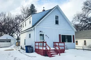 511 11th St N, Moorhead, MN 56560 - Photo 1