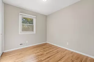 8458 Ivywood Ave S, Cottage Grove, MN 55016 - Photo 7