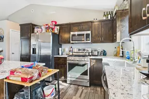 425 Eagle St NW, Isanti, MN 55040 - Photo 7