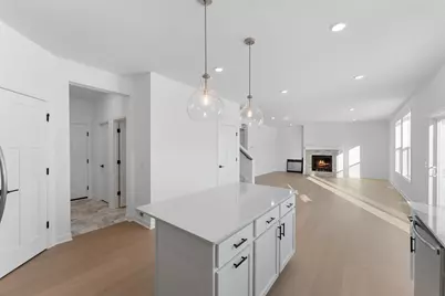 7604 Osakis Street, Lino Lakes, MN 55038 - Photo 5