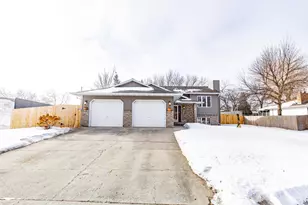 429 Valley Ave, Moorhead, MN 56560 - Photo 3