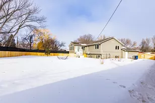 429 Valley Ave, Moorhead, MN 56560 - Photo 59