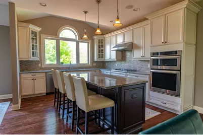 16326 Sohm Court, Eden Prairie, MN 55347 - Photo 17