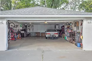 2079 Garnet Ln, Eagan, MN 55122 - Photo 25