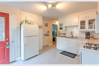 2079 Garnet Lane, Eagan, MN 55122 - Photo 5