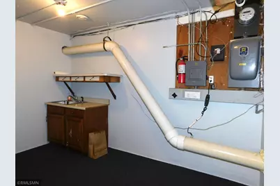 217 Minnesota Avenue N, Aitkin, MN 56431 - Photo 9