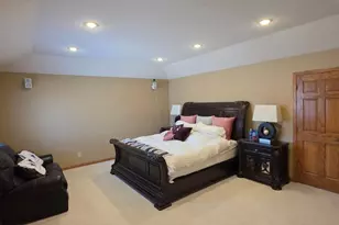 171 Red Oaks Dr, Vadnais Heights, MN 55127 - Photo 15