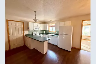 703 W Veterans Memorial Highway, Kasson, MN 55944 - Photo 7