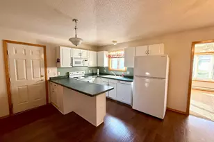 703 W Veterans Memorial Hwy, Kasson, MN 55944 - Photo 7