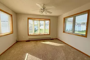 703 W Veterans Memorial Hwy, Kasson, MN 55944 - Photo 9