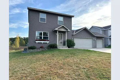 1128 29th Street NE, Sauk Rapids, MN 56379 - Photo 3