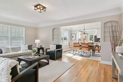 348 4th Avenue S, South Saint Paul, MN 55075 - Photo 1