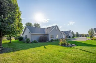 2946 9th Ave SE, Willmar, MN 56201 - Photo 3