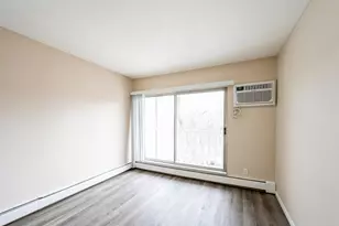 1601 N Innsbruck Dr, Fridley, MN 55432 - Photo 13