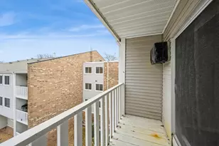 1601 N Innsbruck Dr, Fridley, MN 55432 - Photo 21