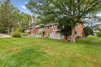 6337 Alderwood Circle #B, Woodbury, MN 55125 - Photo 3