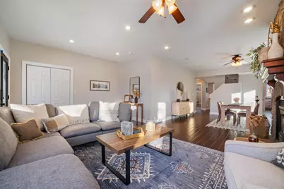 405 7th Street S, Virginia, MN 55792 - Photo 9