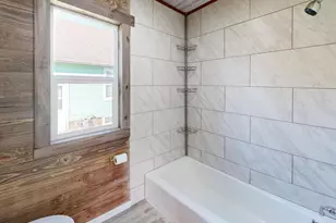 320 Dupont Ave NW, Renville, MN 56284 - Photo 9