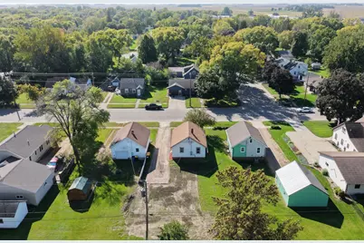 320 Dupont Avenue NW, Renville, MN 56284 - Photo 35