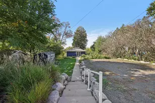 132 Summit Ave, Center City, MN 55012 - Photo 39